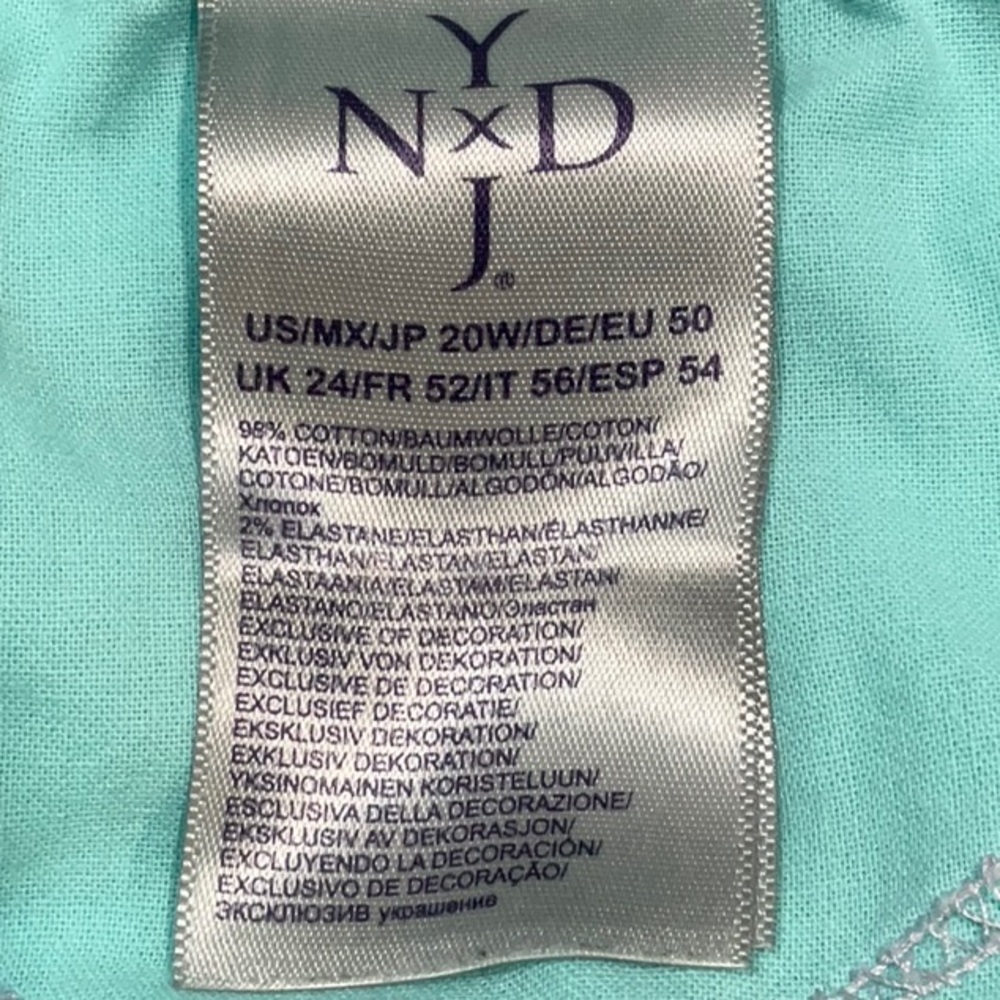 NYDJ Blue Lift Tuck Technology Shorts - Picture 7 of 8